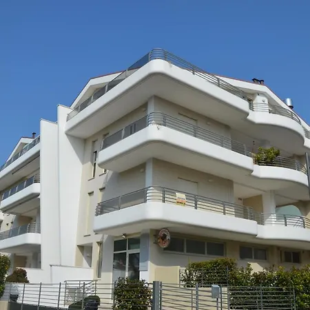 Croazia 3 * Roseto Degli Abruzzi